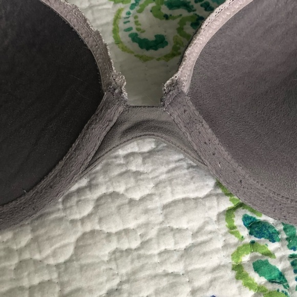 Used.  Push-Up Bra. - Picture 3 of 6